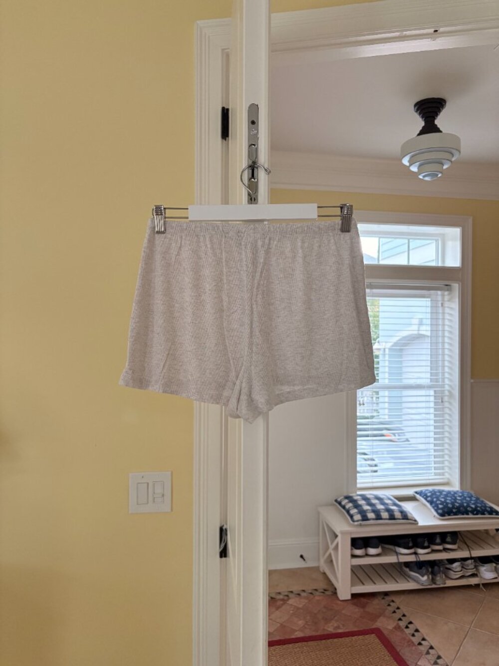 aritzia the group ribbed lounge shorts (s)